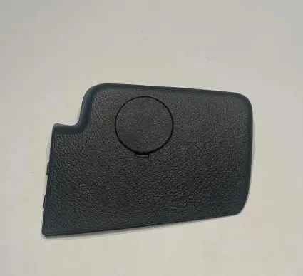 Volkswagen Tiguan Rear seat rail trim cover 5N0885246
