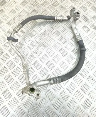 Opel Astra H Air conditioning (A/C) pipe/hose 13117974