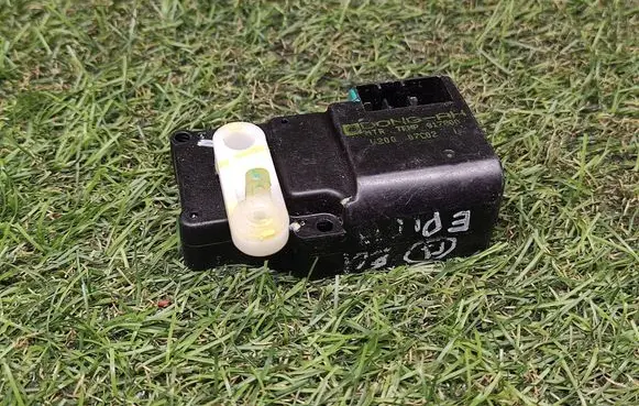 Chevrolet Epica Air flap motor/actuator U20007C02L 817800