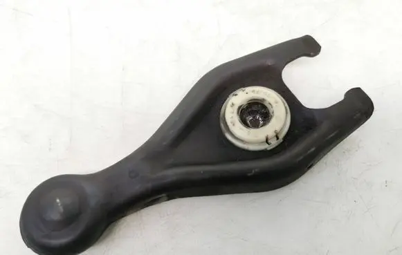 Peugeot 207 Clutch release arm fork 9629372980
