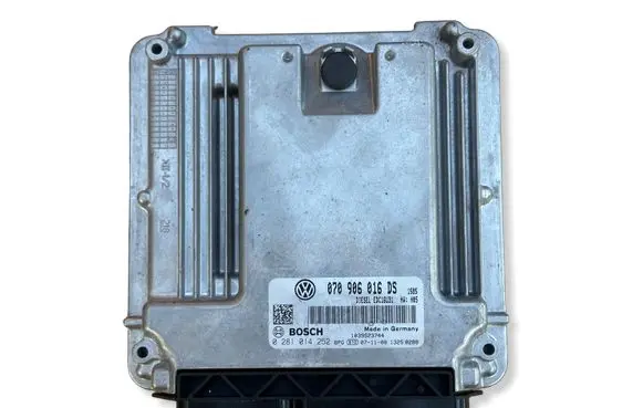 Volkswagen Transporter - Caravelle T5 Engine control unit/module 070906016DS 0281014050