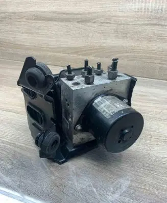 Opel Insignia A ABS Pump 13316697