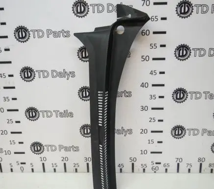 Volkswagen Golf Plus Wiper trim 5M0819404B