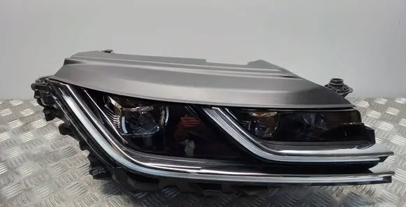 Volkswagen Arteon Headlight/headlamp 3G8941082A 90125119