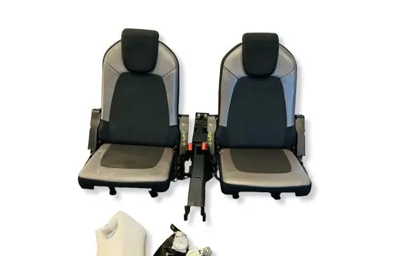 Citroen C4 II Picasso Third row seats 