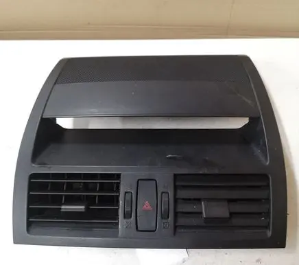 Mazda 6 Dash center air vent grill GS1E55311