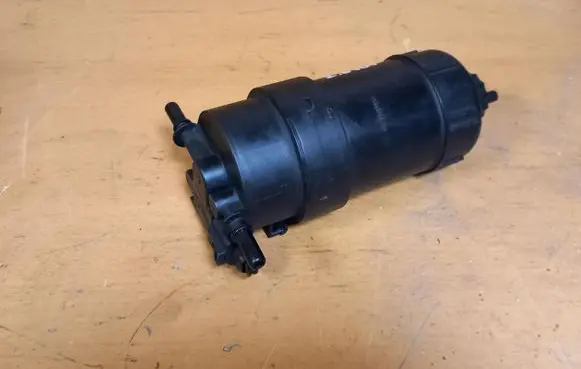 Volkswagen Crafter Fuel filter housing 2E0127399