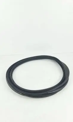 BMW 1 F40 Trunk rubber seal (body) 7456072