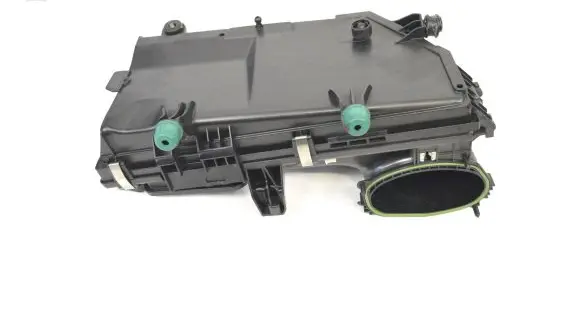 Mercedes-Benz CLS C257 Air filter box A6540900301