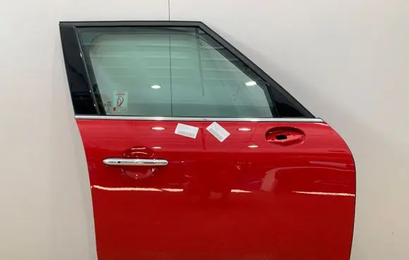 Mini Cooper Countryman F60 Front door