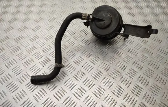 Iveco Daily 6th gen Power steering fluid tank/reservoir 