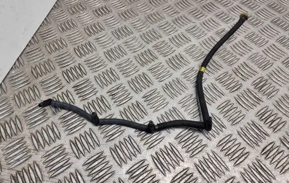 Ford C-MAX I Fuel injector supply line/pipe 