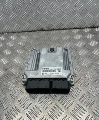 BMW X5 F15 Engine control unit/module 8583152