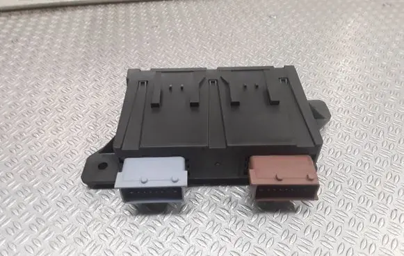 Citroen C4 II Picasso Tow bar trailer control unit/module 9665524180