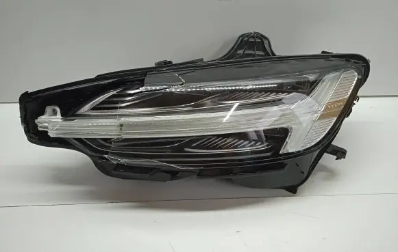 Volvo V60 Headlight/headlamp 2861879 00175054