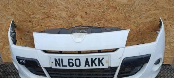 Renault Megane III Front bumper