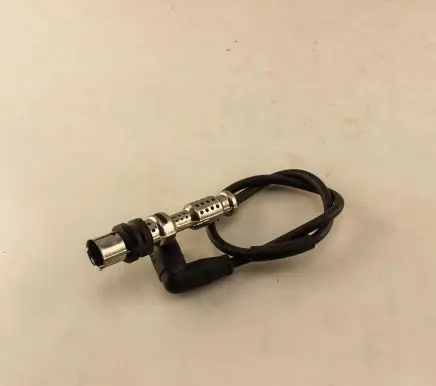 Volkswagen Polo V 6R Plug wire 071035255A