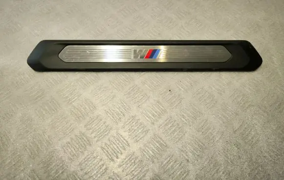 BMW X4 G02 Front sill (body part) 8068487