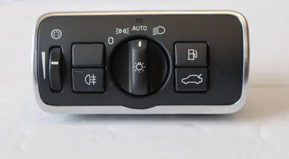 Volvo V60 Light switch 30739448