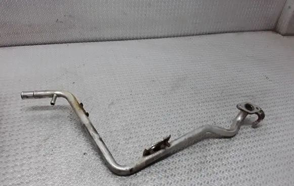 Toyota Avensis T250 Engine coolant pipe/hose