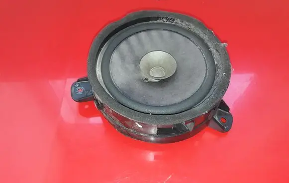 Mitsubishi Grandis Front door speaker MR986442 EAS16P651C6