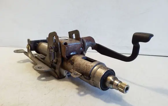 Dodge Nitro Steering wheel axle 05057166AB