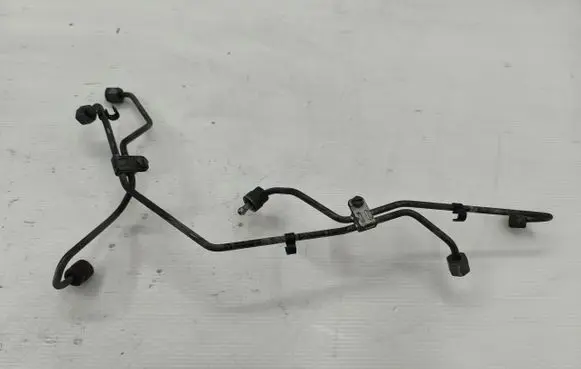 Volkswagen Phaeton Fuel line pipe 