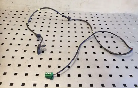 Volvo XC90 ABS rear brake sensor 08634248 1007116104