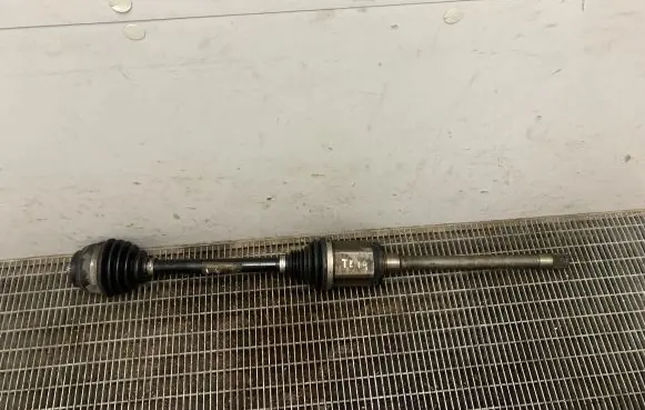 BMW X3 F25 Front driveshaft 8675014