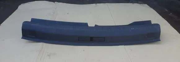 Peugeot 508 II Engine bonnet/hood lock trim molding 9813430477