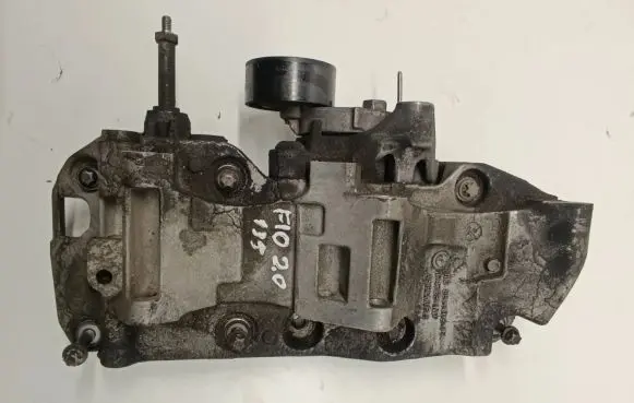 BMW 5 F10 F11 Engine mounting bracket 8506863 850686305 11168506863