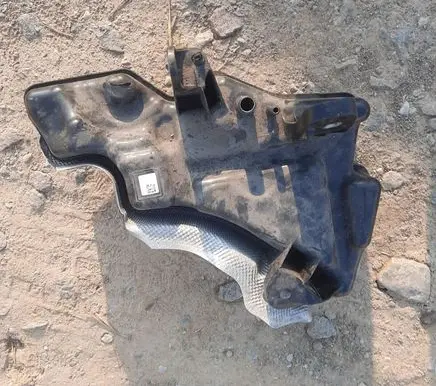 Volvo XC90 AdBlue liquid reservoir 31405813