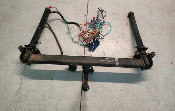 Mercedes-Benz C W204 Tow bar 