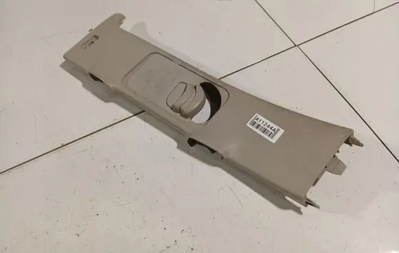 Citroen C8 (C) pillar trim 1400084770