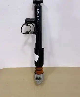 BMW 3 G20 G21 Rear shock absorber/damper 6898303