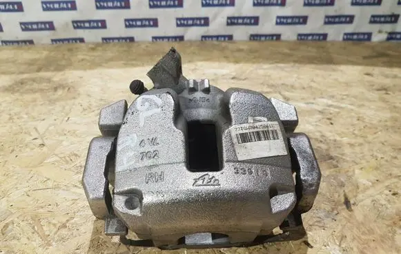 Opel Grandland X Front brake caliper 1623162180 95525368 1651754780