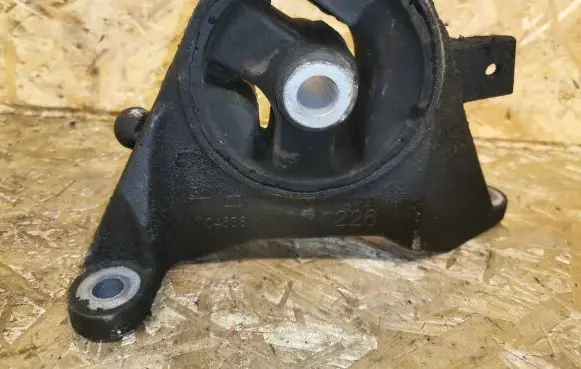 Opel Signum Gearbox mount V04636
