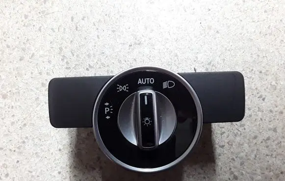 Mercedes-Benz E W212 Light switch A2129051151