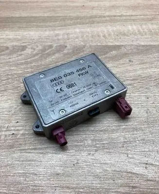 Audi A6 S6 C5 4B Antenna control unit 8E0035456A