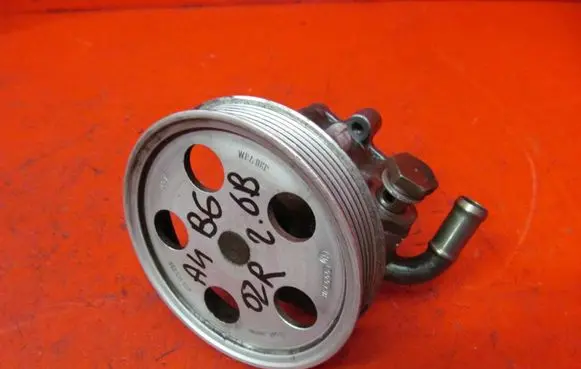 Audi A4 S4 B6 8E 8H Power steering pump 8E0145155ES