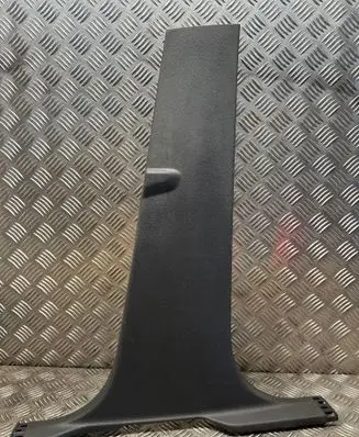 (B) pillar trim (bottom)