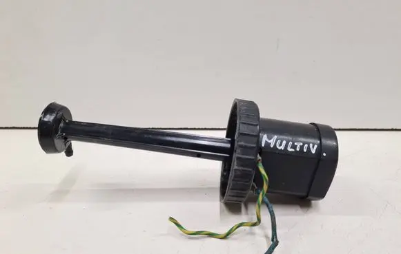 Volkswagen Multivan T4 Windscreen/windshield washer pump