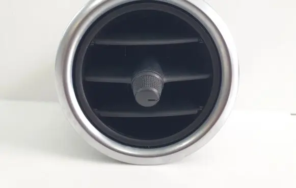 Dashboard side air vent grill/cover trim