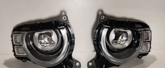 Land Rover Defender Headlights/headlamps set L8B213W030DJ L8B213W029DJ