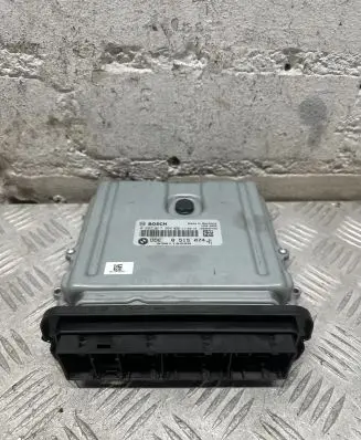 BMW 5 GT F07 Engine control unit/module 0281017964 8515074 030116285