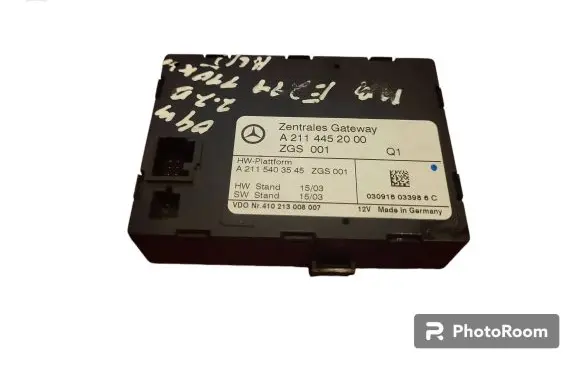 Mercedes-Benz E W211 Gateway control module A2114452000 A2115403545