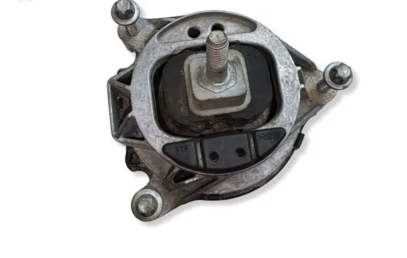 BMW 4 F32 F33 Engine mount bracket 