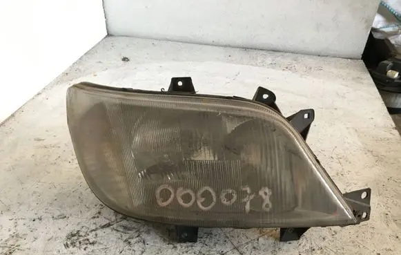 Mercedes-Benz Sprinter W901 W902 W903 W904 Headlight/headlamp
