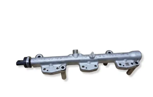 BMW 2 F45 Fuel main line pipe 8665631