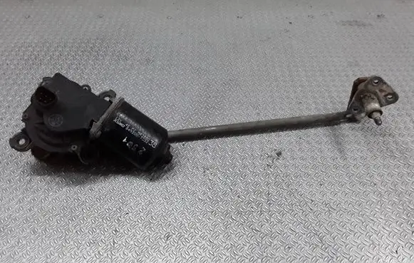 Mitsubishi Pajero Front wiper linkage and motor 8492007352